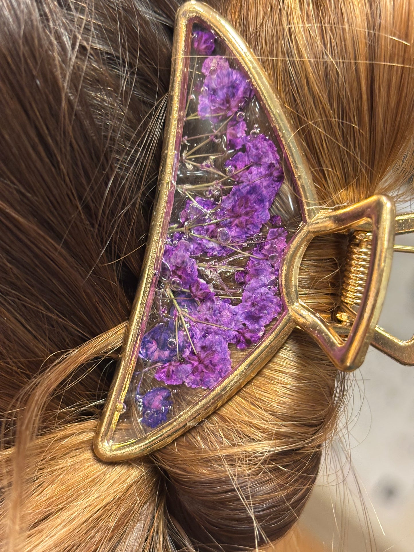 Medium Baby’s Breath Claw Clip
