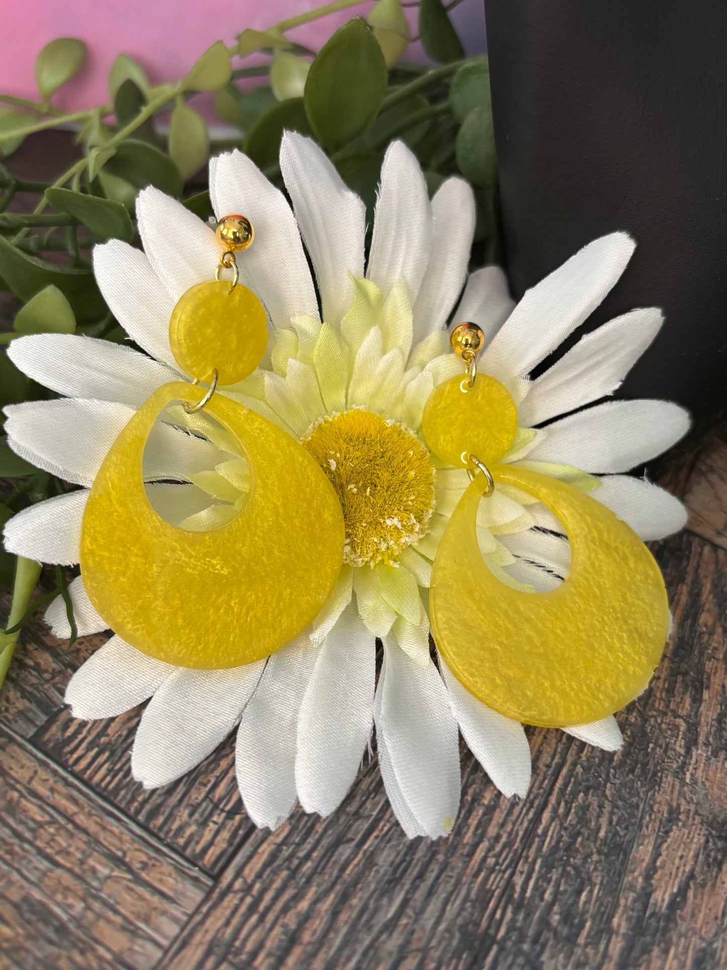 Retro Teardrop Earrings