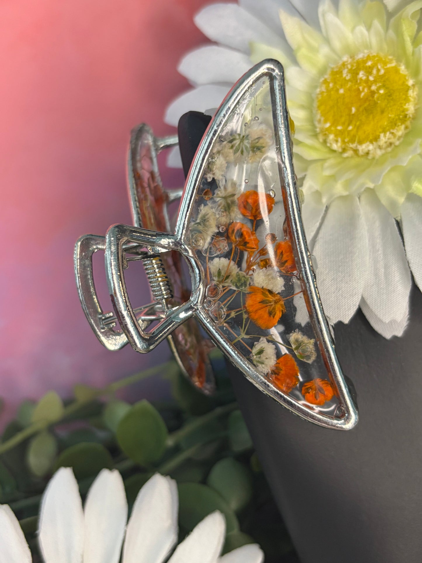 Medium Baby’s Breath Claw Clip
